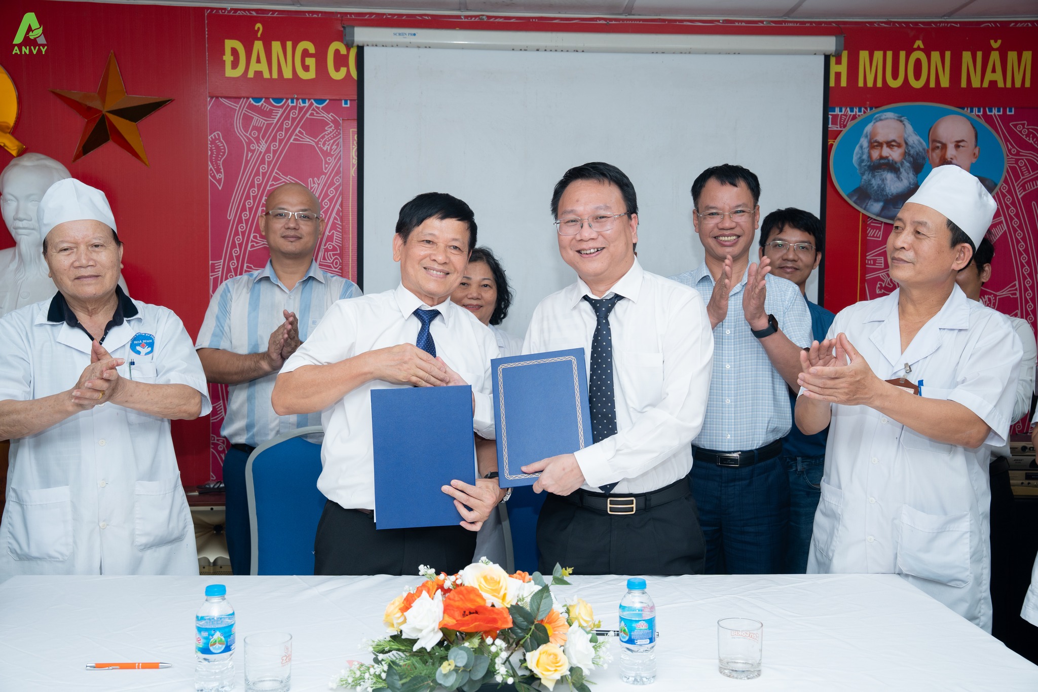 LỄ KÝ KẾT HỢP TÁC CHIẾN LƯỢC TOÀN DIỆN GIỮA CÔNG TY CỔ PHẦN ANVY VÀ PHÒNG KHÁM ĐA KHOA HÒA BÌNH