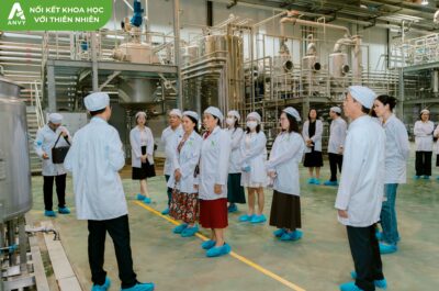 Anvy Factory Tour: Đón đoàn lãnh đạo, y bác sĩ, dược sĩ tập đoàn bệnh viện TNH tham quan nhà máy